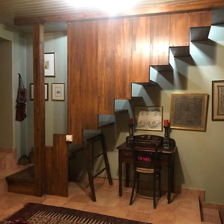 הוילה House In דלפי מראה חיצוני תמונה